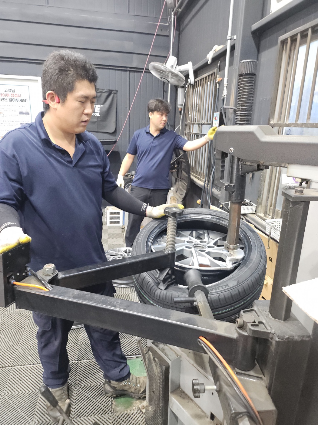 /user/k/kingkongtire/editor/2409/8c40cebe666dbc8e2ff0971c63223354_1726825757_7939.jpg 이미지크게보기