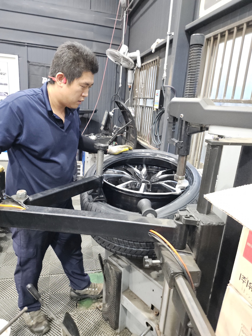 /user/k/kingkongtire/editor/2409/8c40cebe666dbc8e2ff0971c63223354_1726825816_1174.jpg 이미지크게보기