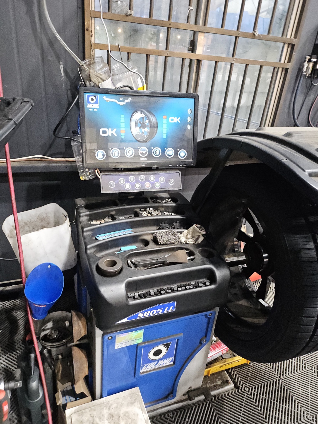 /user/k/kingkongtire/editor/2409/8c40cebe666dbc8e2ff0971c63223354_1726825816_2468.jpg 이미지크게보기