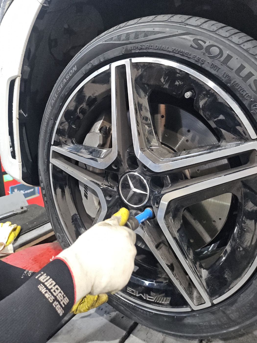 /user/k/kingkongtire/editor/2409/8c40cebe666dbc8e2ff0971c63223354_1726825876_4667.jpg 이미지크게보기