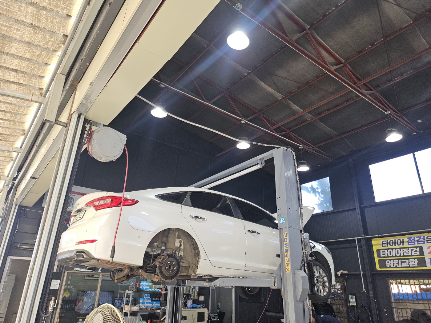 /user/k/kingkongtire/editor/2409/e122d3375dad1fbed024c008366905da_1727076592_5804.jpg 이미지크게보기