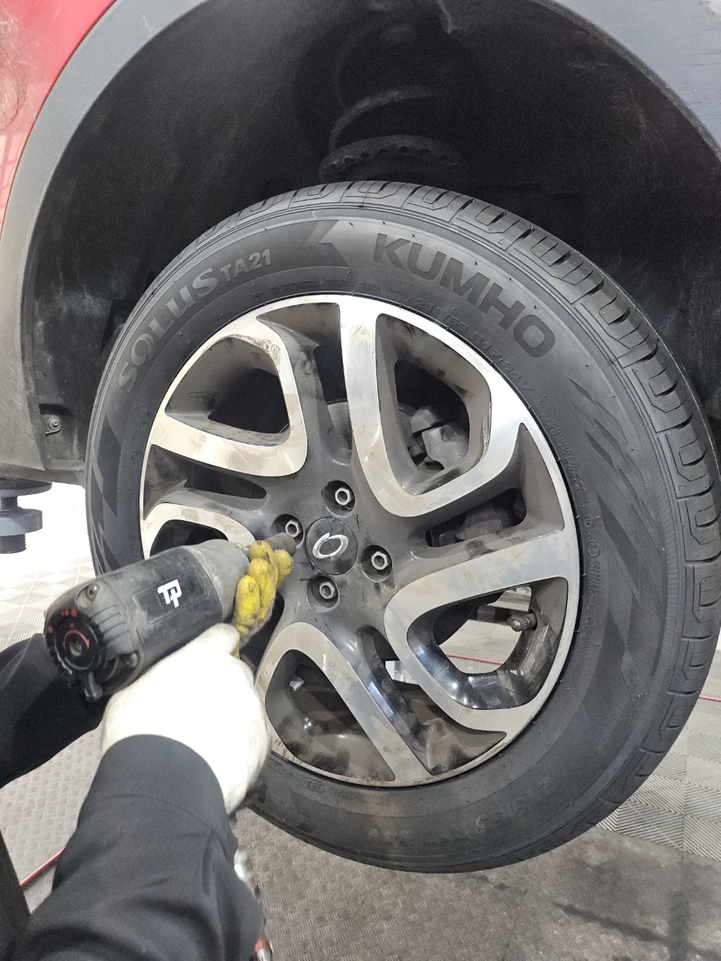 /user/k/kingkongtire/editor/2410/a7c1f819ccbfc38925e6c5f3ca8ddd8b_1729644430_4643.jpg 이미지크게보기