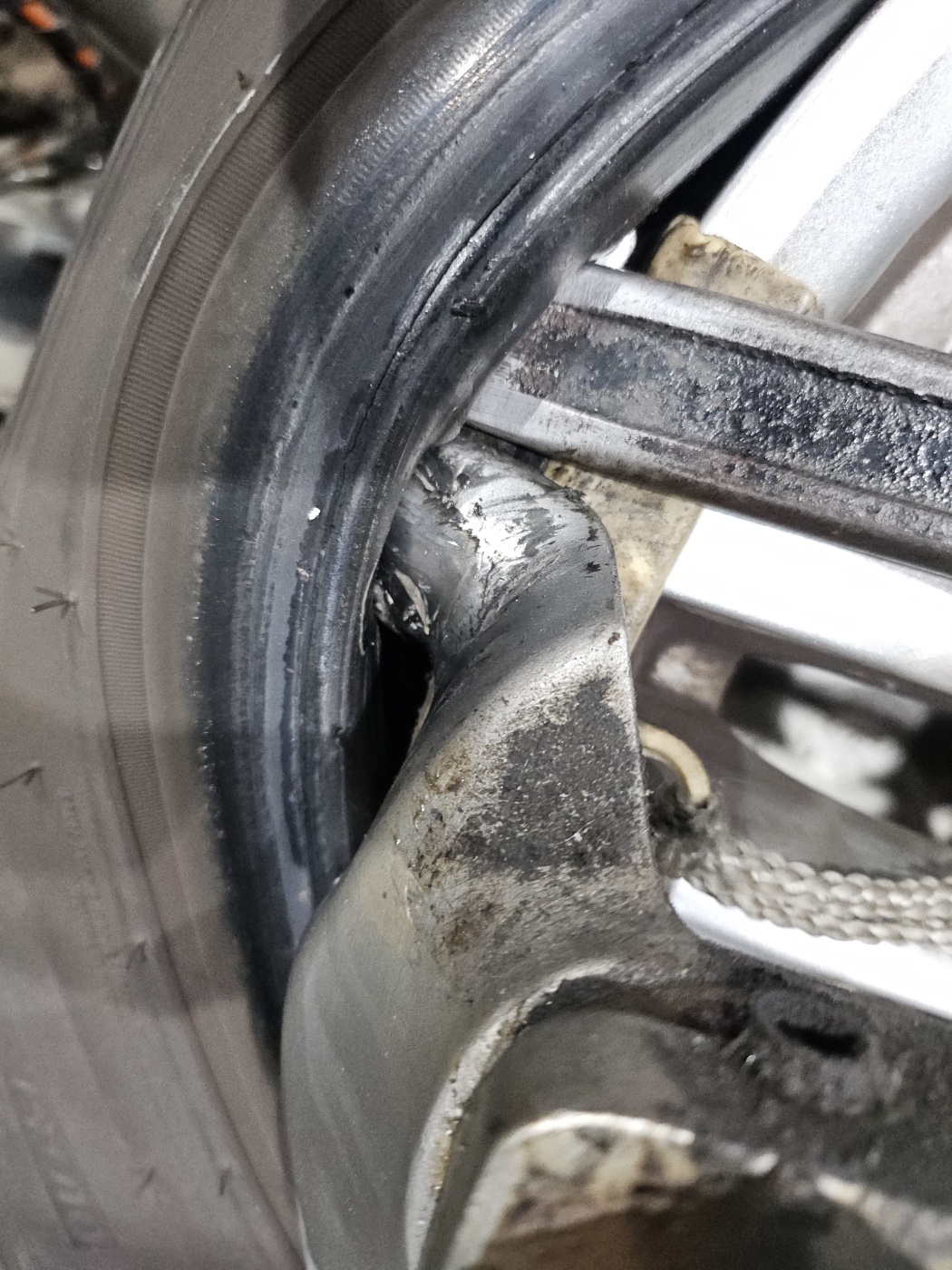 /user/k/kingkongtire/editor/2410/caa5a09c24c5ec7868bcef809ee8467b_1730280746_2796.jpg 이미지크게보기