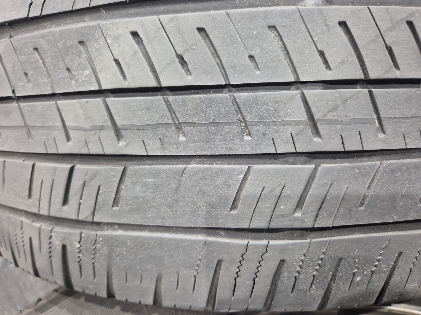 /user/k/kingkongtire/editor/2411/61a1d953d3f01ac92b1dd00fdb02845f_1730887493_4379.jpg 이미지크게보기