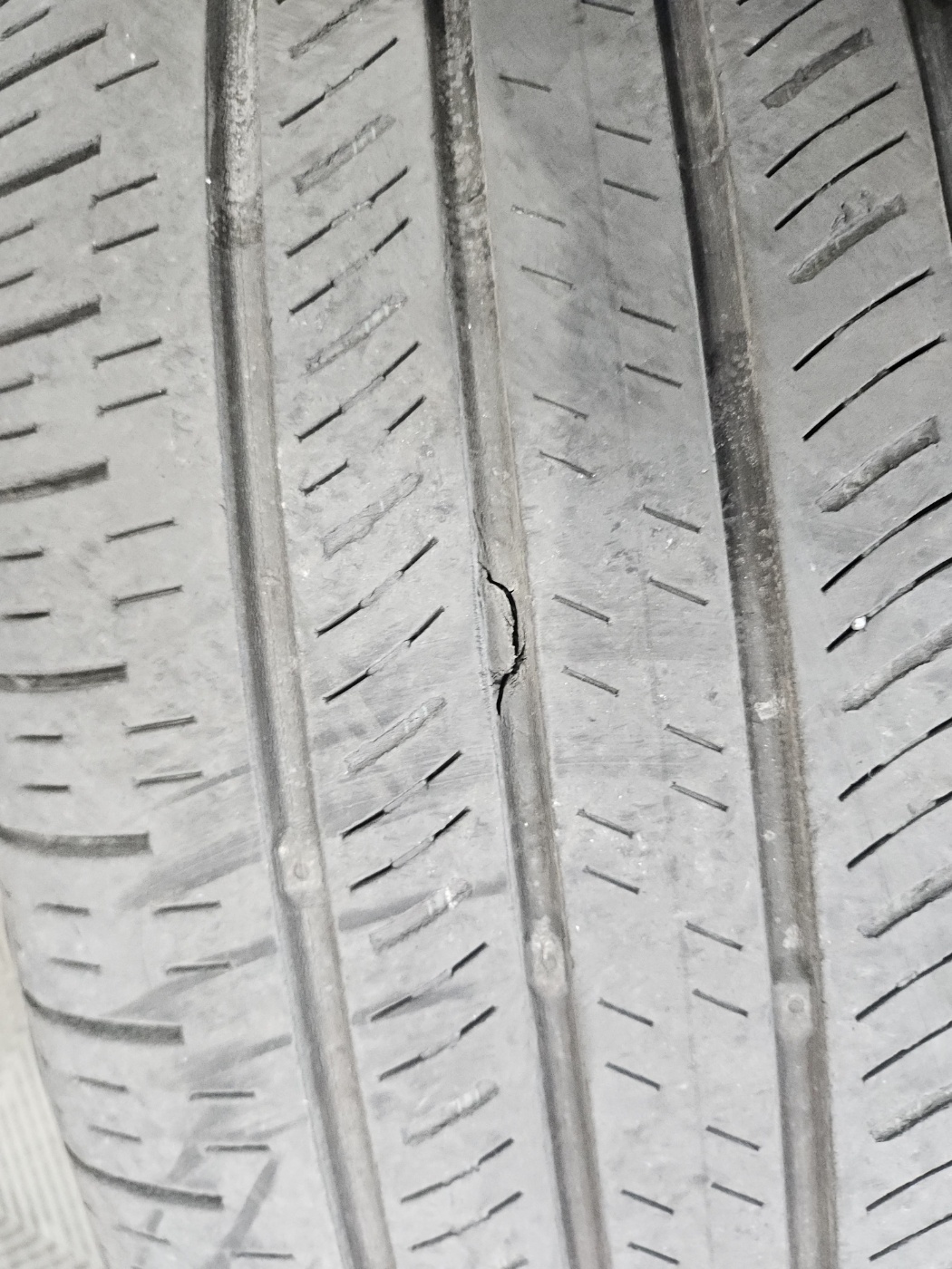 /user/k/kingkongtire/editor/2412/1dd95aa937c175160ae33e6b07dc8d85_1733288361_7234.jpg 이미지크게보기