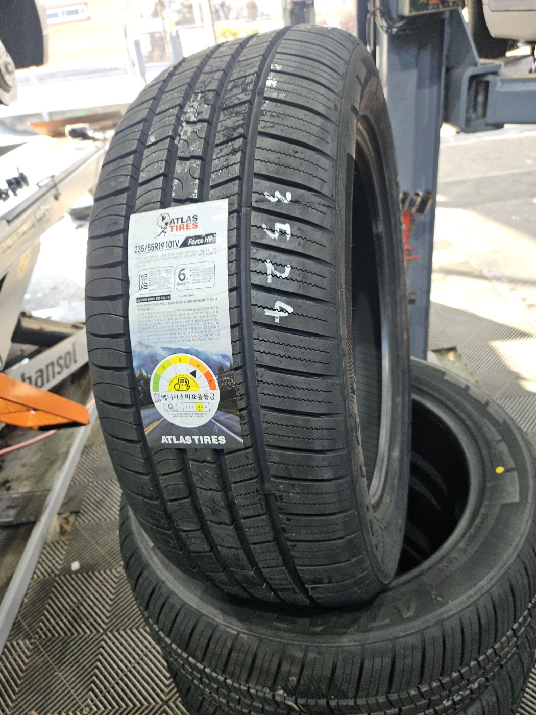 /user/k/kingkongtire/editor/2412/4bd3ef0df390e04a7cdcdcd97a9d8475_1734246524_8203.jpg 이미지크게보기