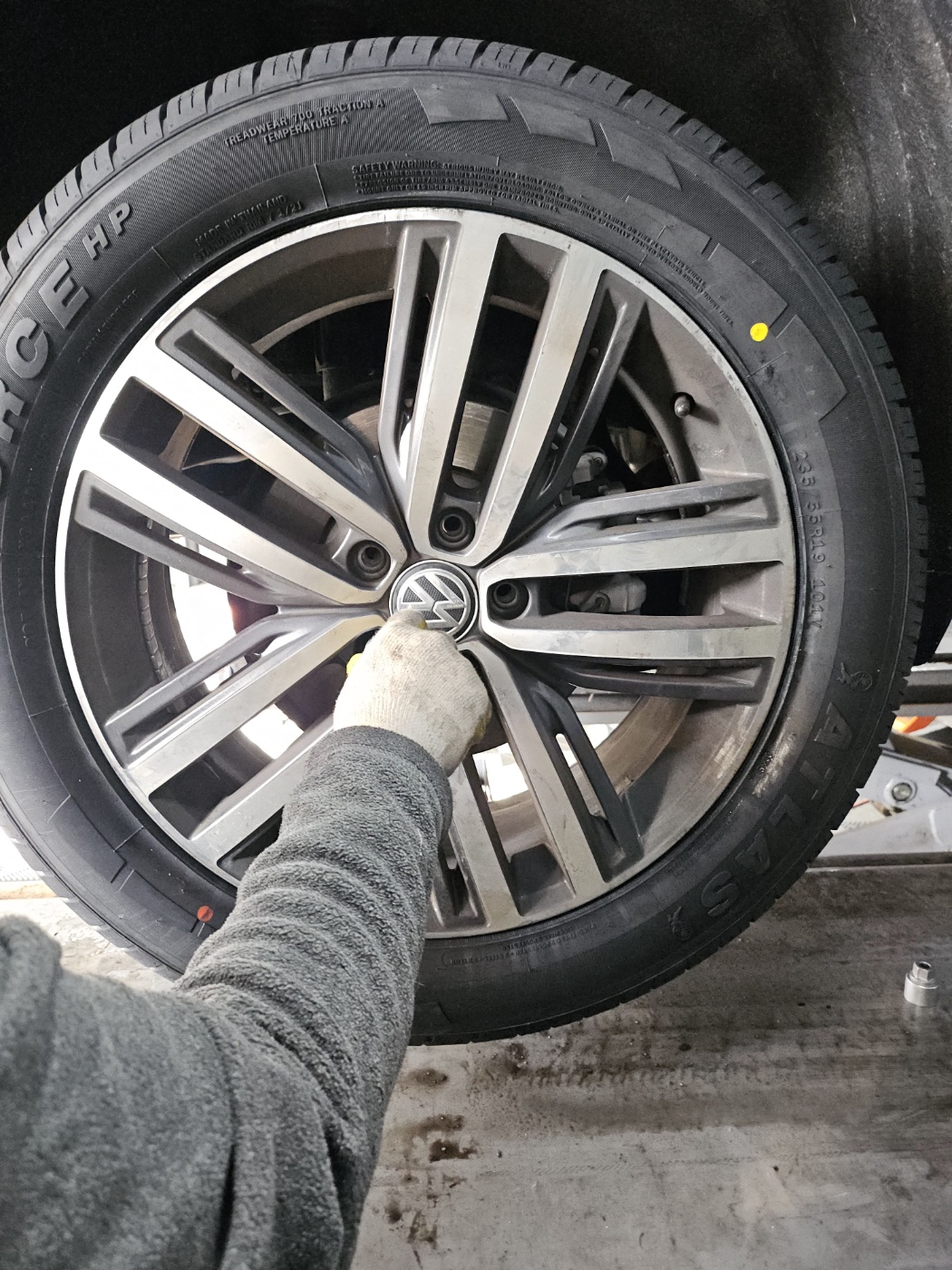 /user/k/kingkongtire/editor/2412/4bd3ef0df390e04a7cdcdcd97a9d8475_1734246526_2455.jpg 이미지크게보기