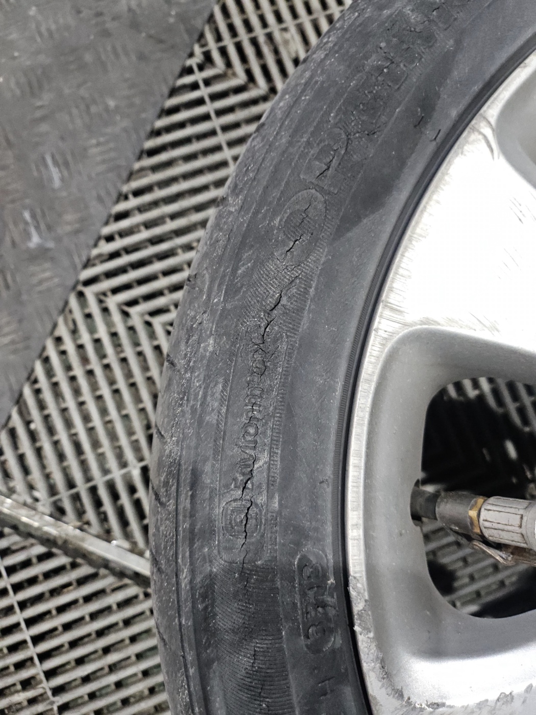 /user/k/kingkongtire/editor/2412/63d7a85faa8472e8cff3a4d233e1a129_1733819774_2647.jpg 이미지크게보기