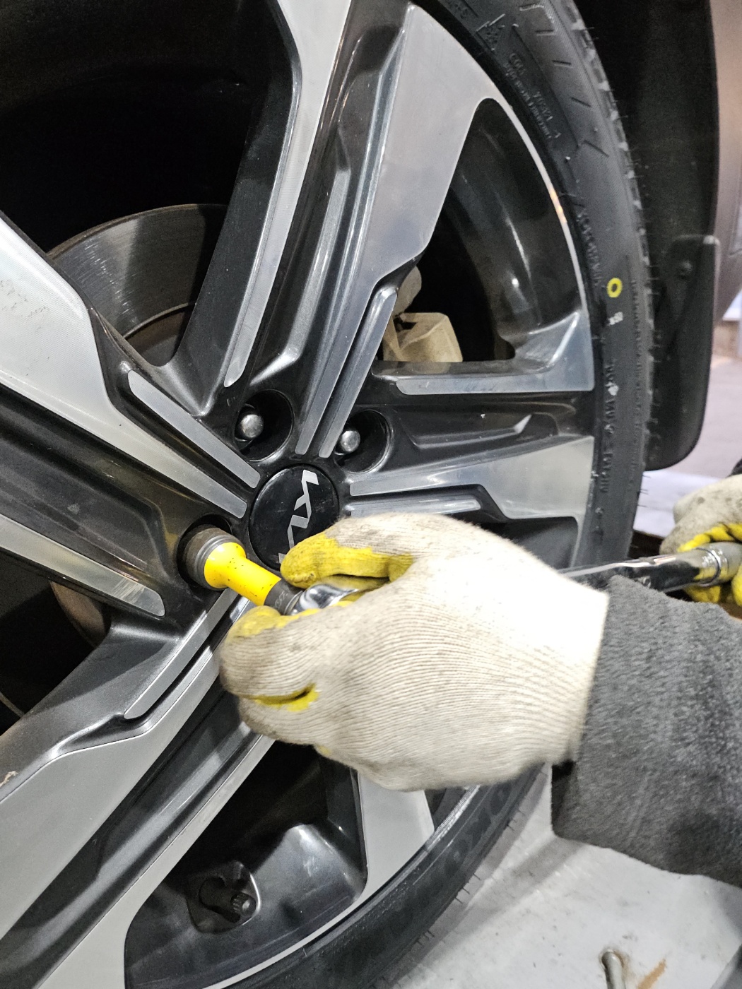 /user/k/kingkongtire/editor/2412/7db0bb785073ae81a5e7ed7ed25e5c96_1733532839_5008.jpg 이미지크게보기