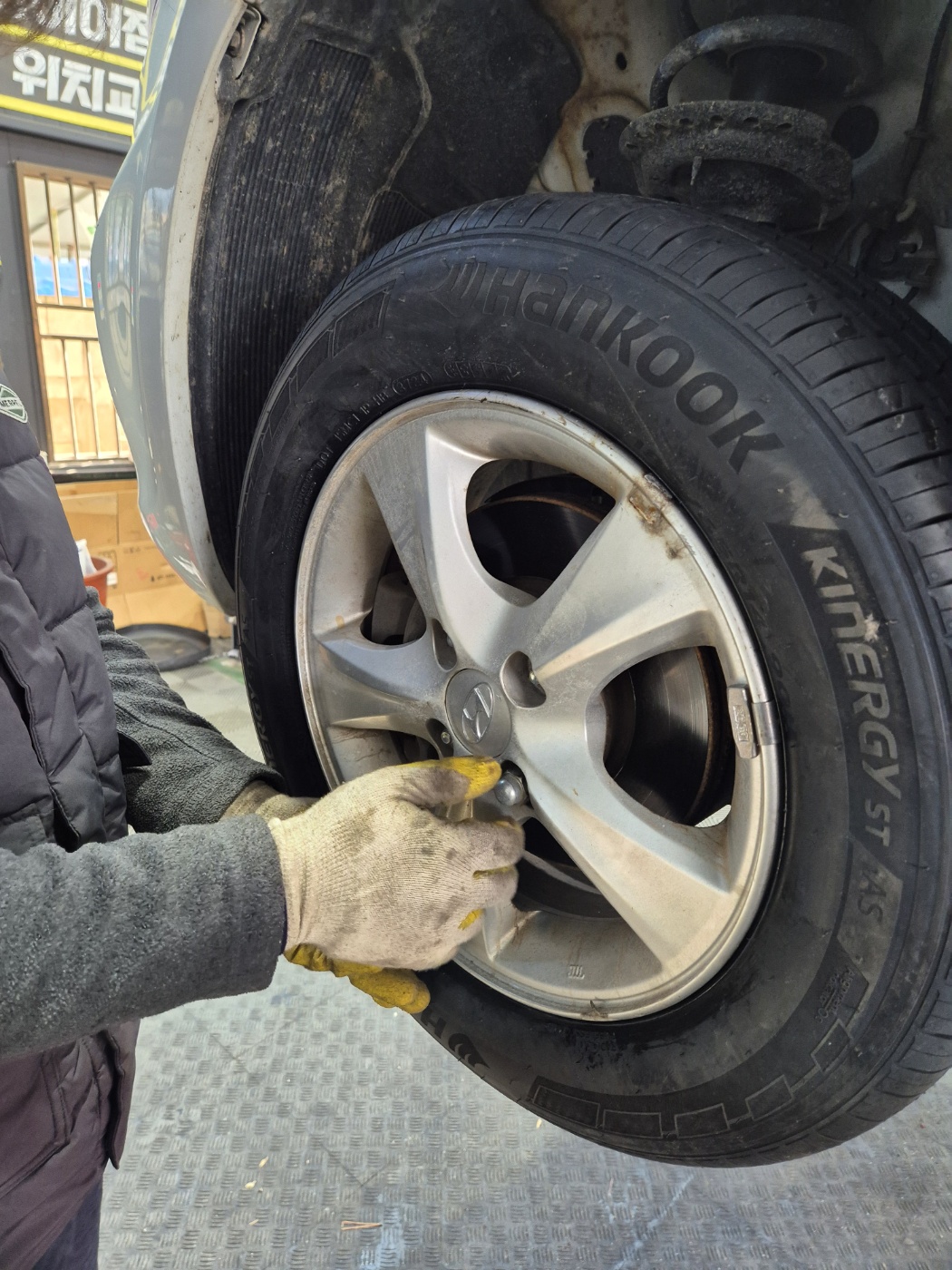 /user/k/kingkongtire/editor/2412/7db0bb785073ae81a5e7ed7ed25e5c96_1733559010_0647.jpg 이미지크게보기